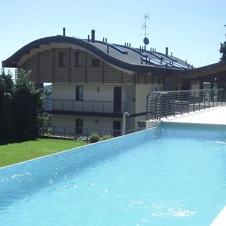 Welcome To Paradise Lejlighed